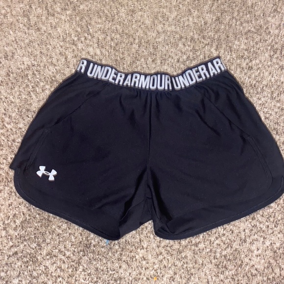 black under armour shorts (softer feel ) - Picture 1 of 2